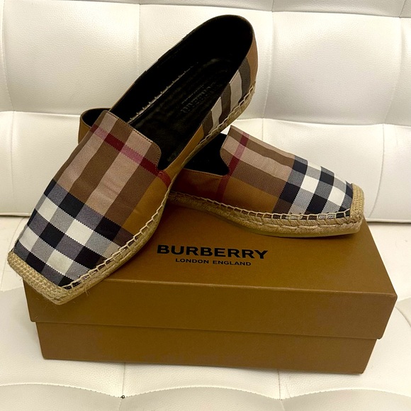 BURBERRY BIRCH BROWN CHECK ESPADRILLES FLAT CASUAL SHOES 41/US 10 - Picture 1 of 15